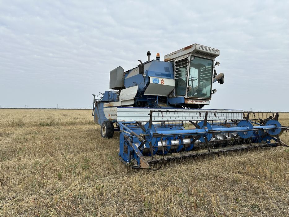 Комбайн Енисей 1200