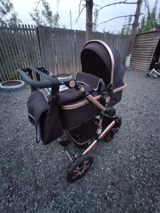 Продам коляску фирмы Бэлеко