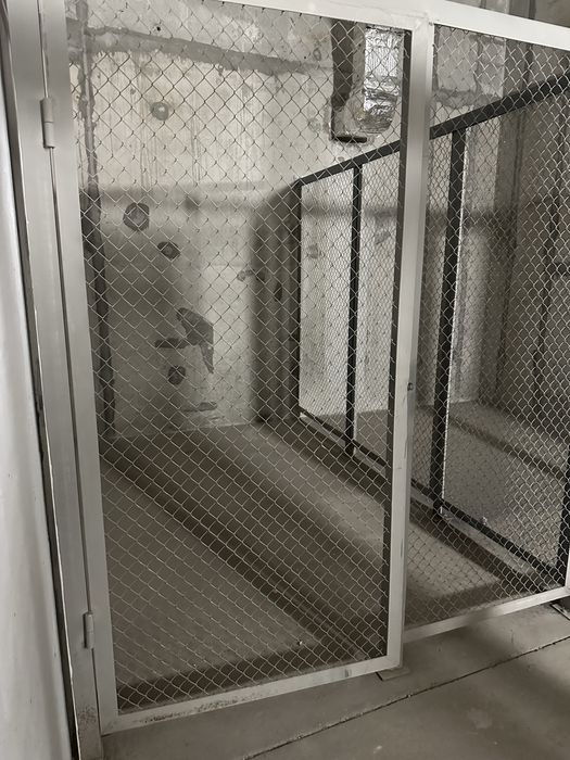 Продаеться две кладовки