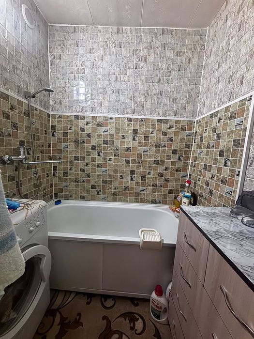 Продам 2 ком.кв Новой планировки.