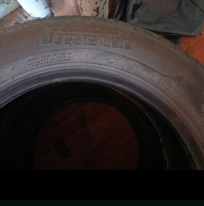 Продам  2 балона Pirelli  б/у на 185х65х15