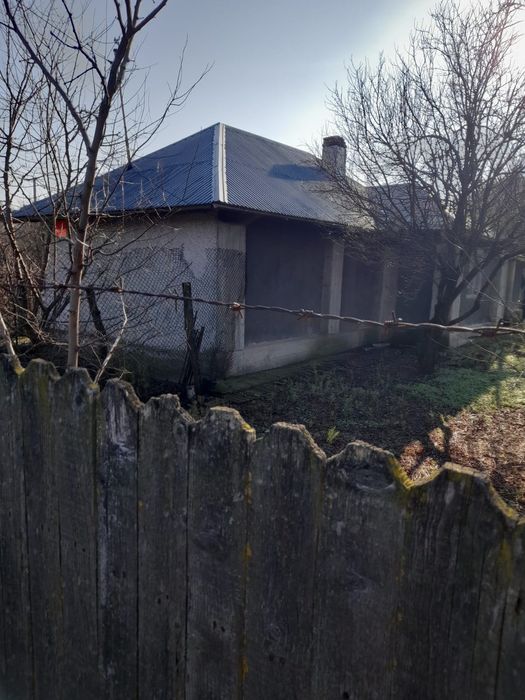 Casa + Teren Comuna Axintele, jud. Ialomita
