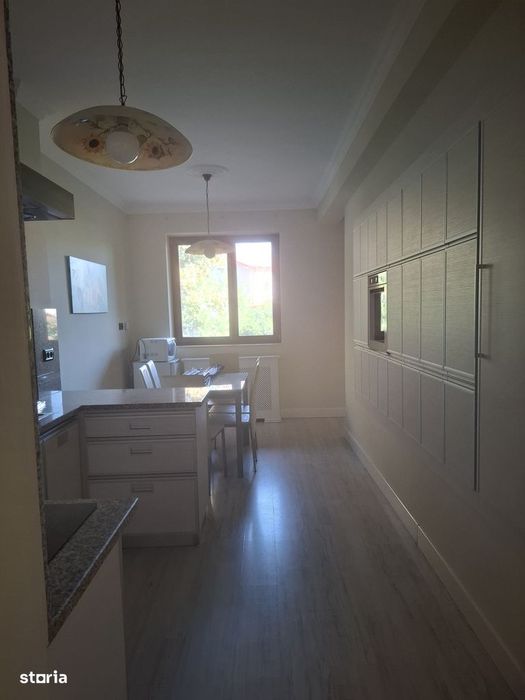 Apartament 2 camere, balcon, Centru Arad