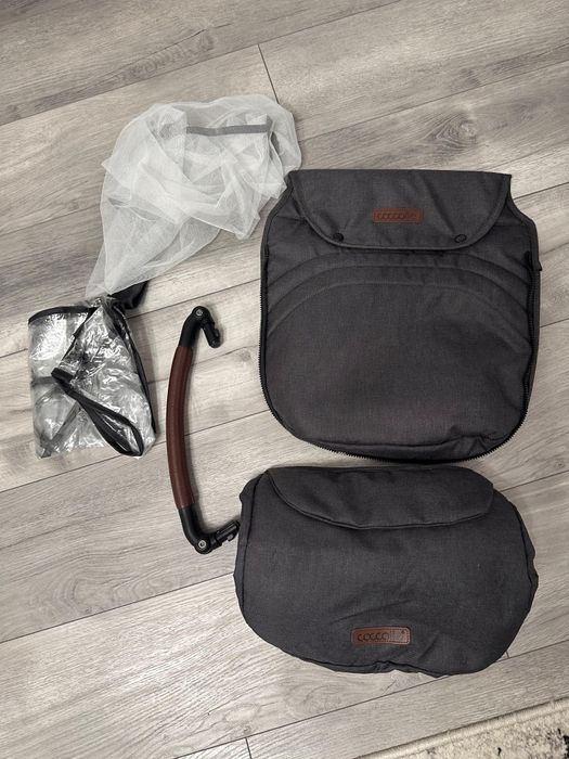 Vând Cărucior 3 în 1 Coccolle Melora