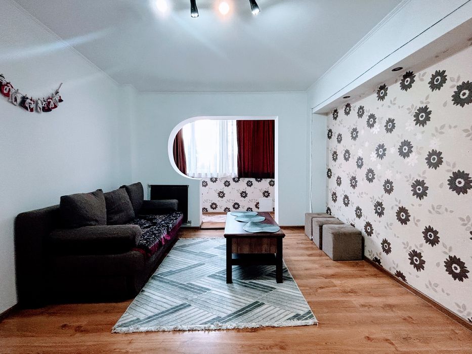 Apartament de inchiriat 3 camere etaj 1 in centrul orasului  Sebes