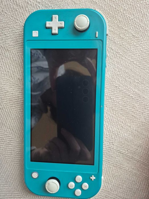 Nintendo Switch lite + калъф