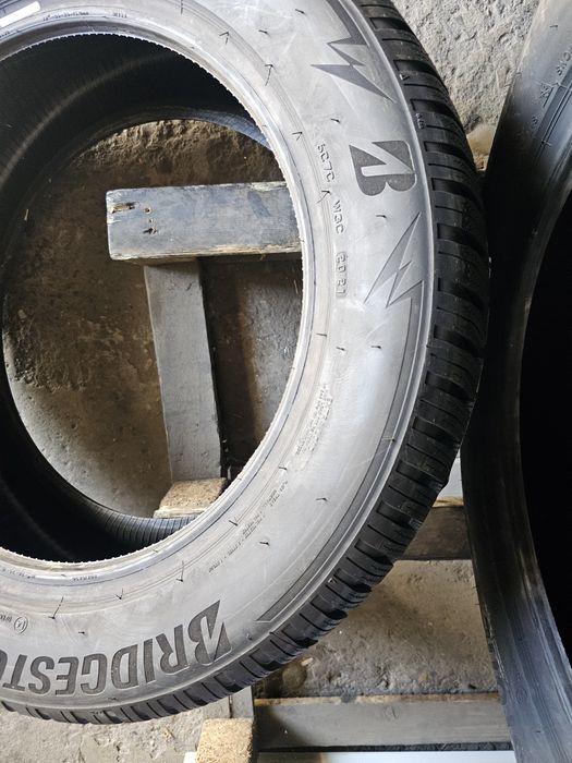 4 anvelope iarna noi 235 55 18 Bridgestone Blizzak LM005