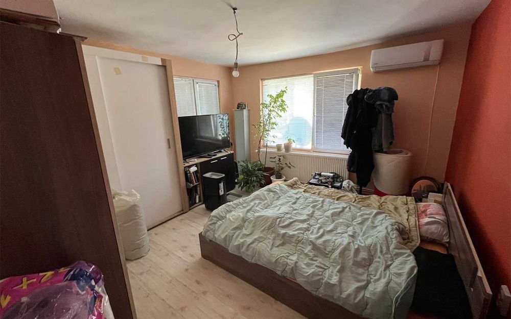 Продава се Промишлена сграда в Търговище, Център - 90 кв.м за 1417 €/кв.м - Снимка #2