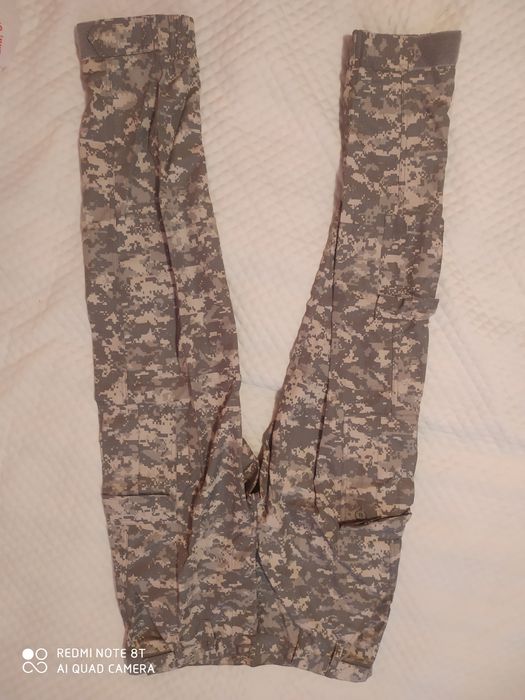 Камуфлажен панталон