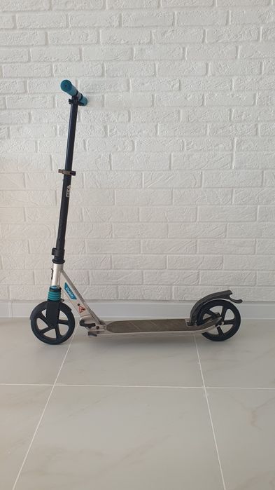 Продам самокат трюковый Oxelo