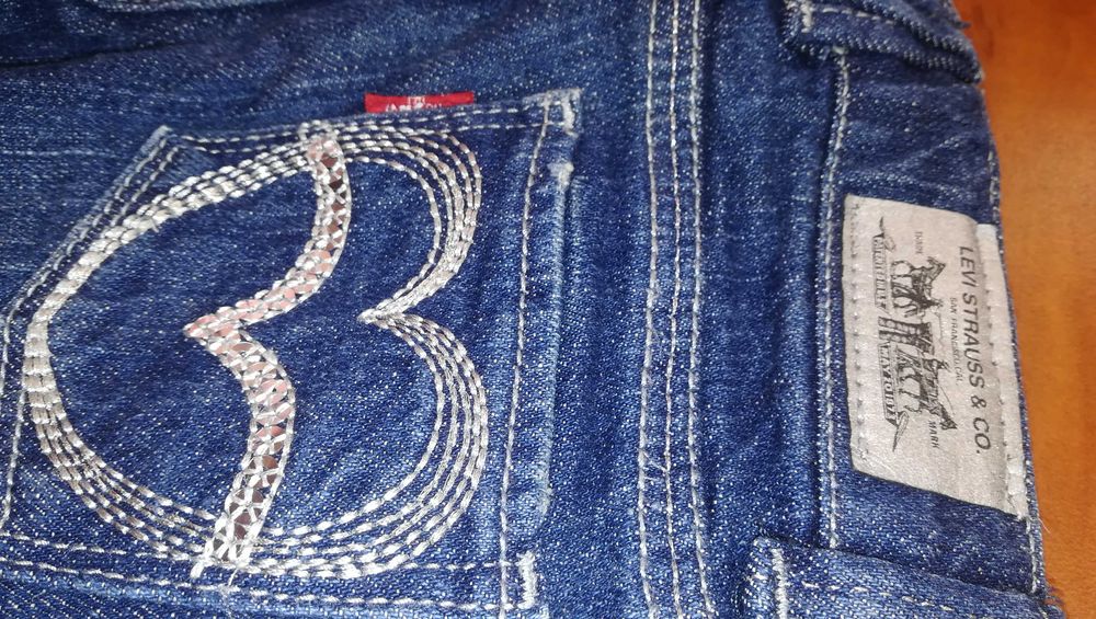 Дънки Levi's оригинал 24месеца
