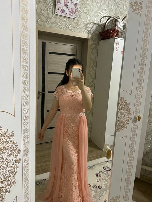 Вечерние     платье