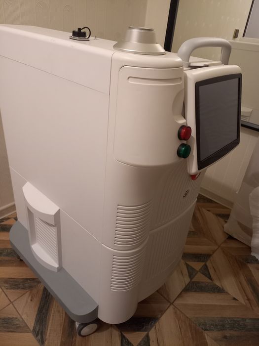 Продам Фракционный лазер СО 2