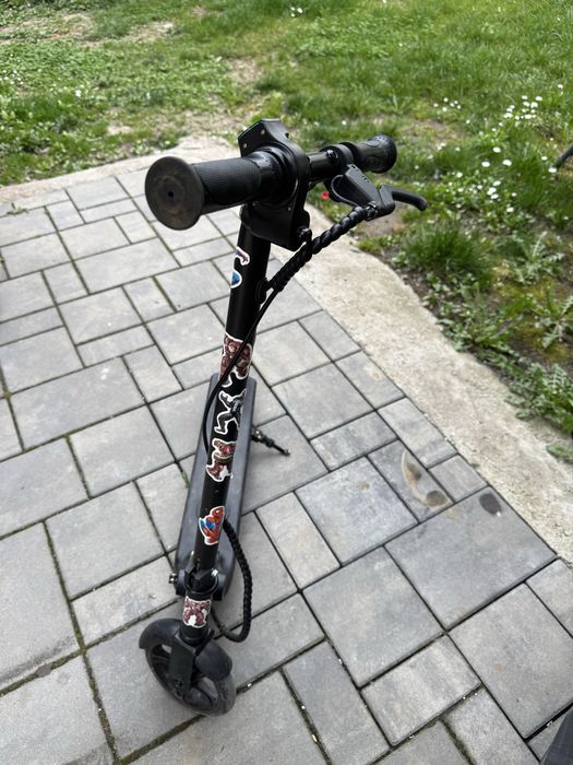 Trotineta electrica copii