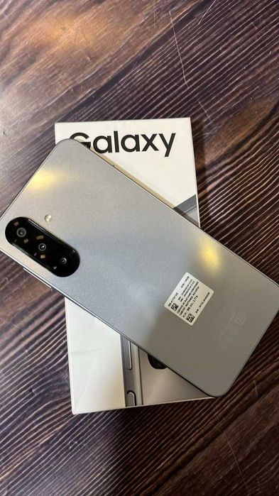 Samsung Galaxy A17,128 GB (Г. Семей,ул Валиханова 100/1)ЛОТ:104/7593