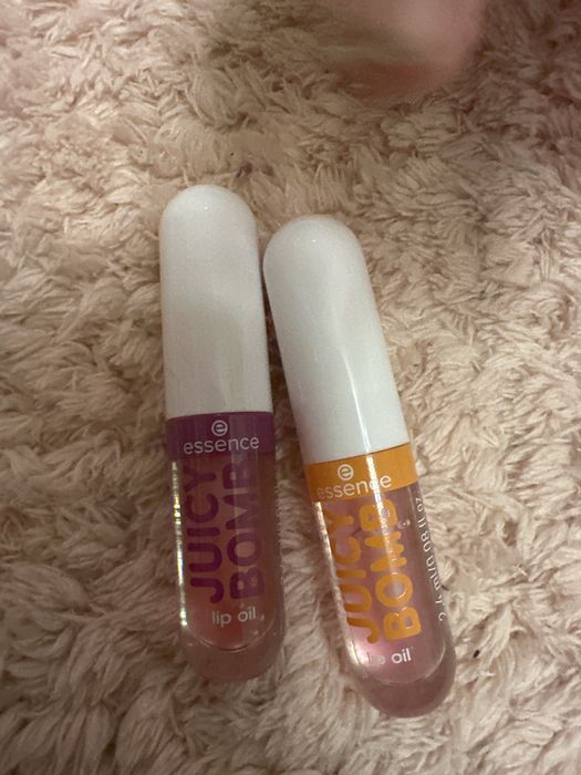 Essence balm oil si juicy bomb