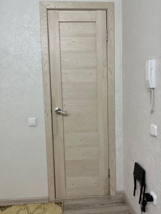 Продаю комнатные двери