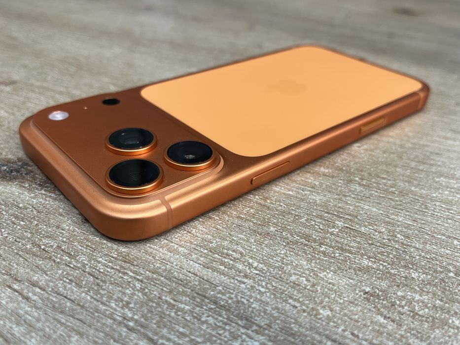 iPhone 17 Pro Max 512GB Гаранция 100% Бат. 3 Цикъла