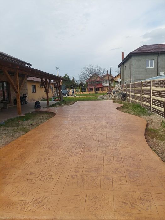 Executăm beton amprentat