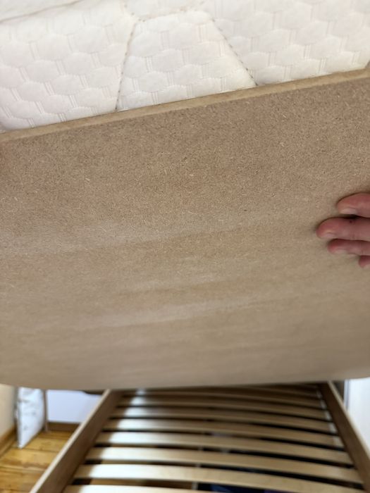 Кровать БУ 90*200 с выкатной полкой, матрас + тумба в подарок