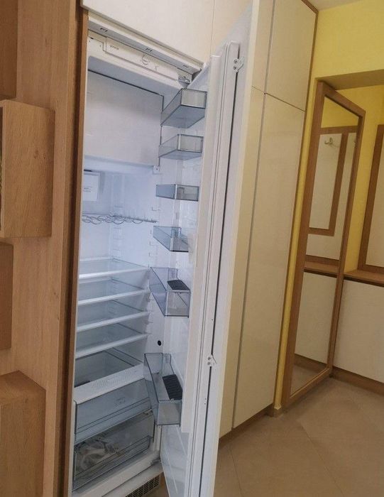 Дава се под наем Тристаен апартамент в София, Витоша - 94 кв.м за 960 € - Снимка #9