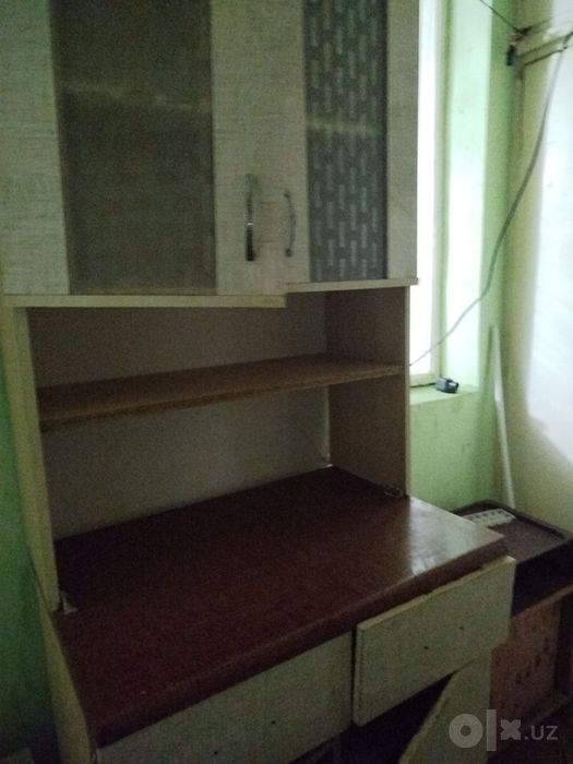 9bozor yonida 2xona 1etaj 2mln