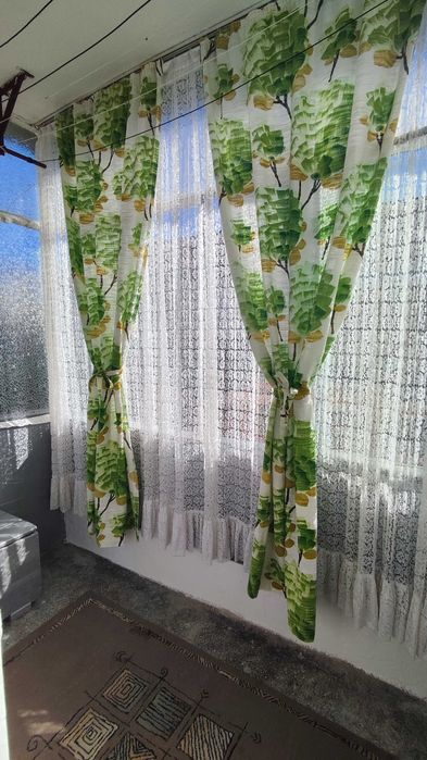 Inchiriez apartament 2 camere in Resita + loc de parcare - Zona Centrala (Facultate / Liceul Traian Lalescu)