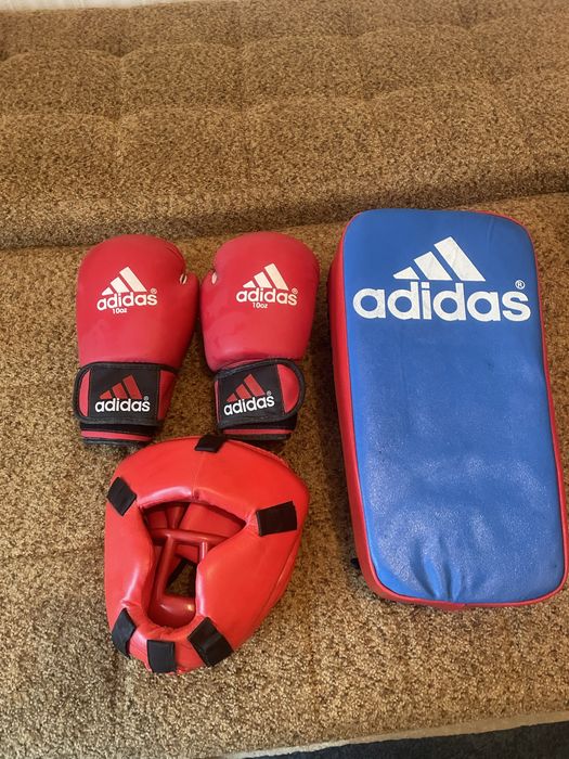 Продам б/у комплект