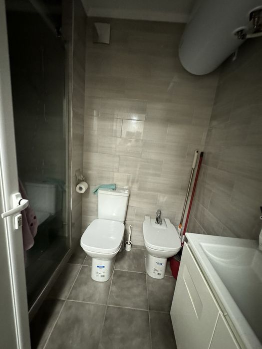 Продава се Тристаен апартамент в Плевен, Идеален център - 89 кв.м за 963 €/кв.м - Снимка #4