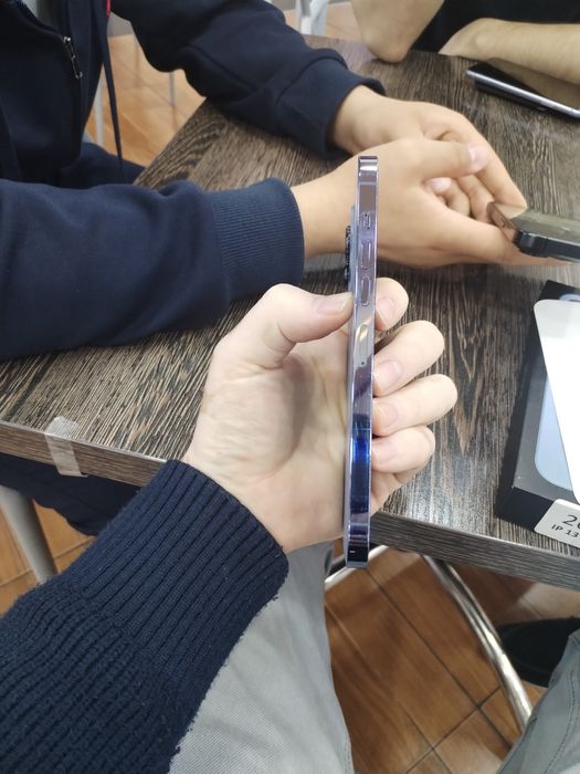 Iphone 13 pro max sotladi