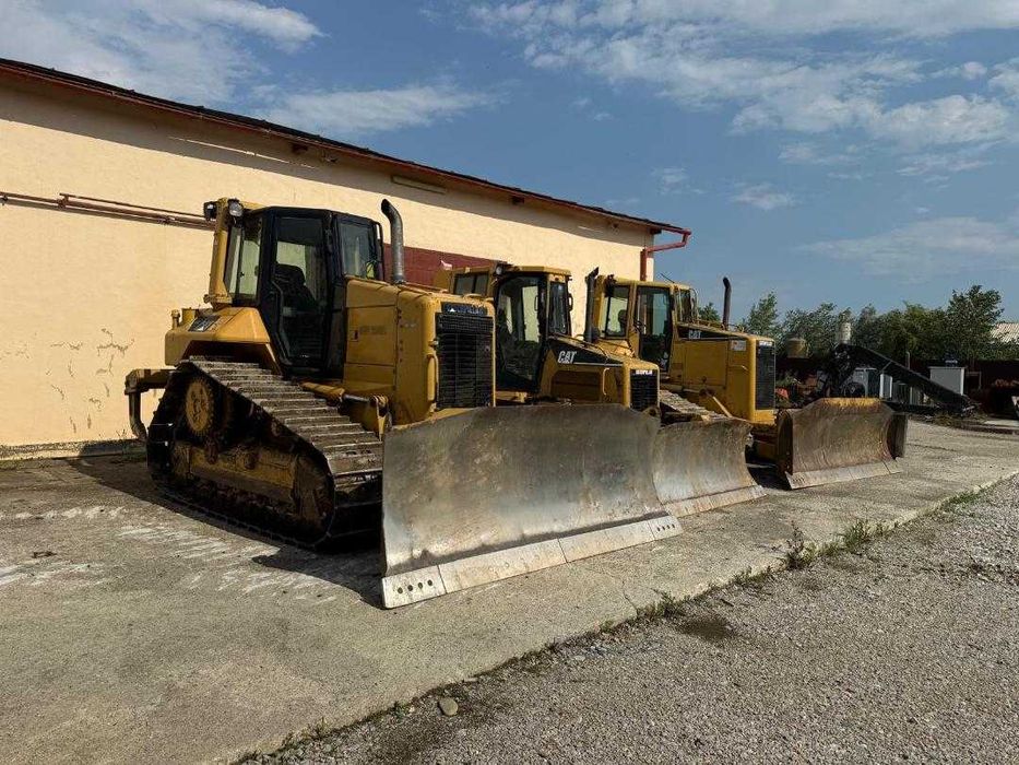 Inchirieri utilaje, buldozere, excavatoare, buldoexcavator, compactoare, etc