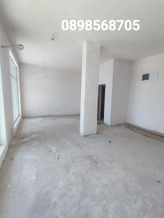 Продава се Магазин в Пловдив, Христо Смирненски - 59 кв.м за 1006 €/кв.м - Снимка #1