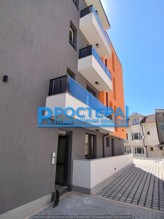 Продава се Двустаен апартамент в Търговище, Център - 43 кв.м за 1675 €/кв.м - Снимка #6