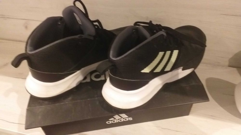 Детски оригинални кецове Lukosportif-50лв размер 32