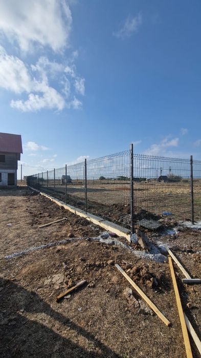 Împrejmuirii terenuri cu plasă burdurata