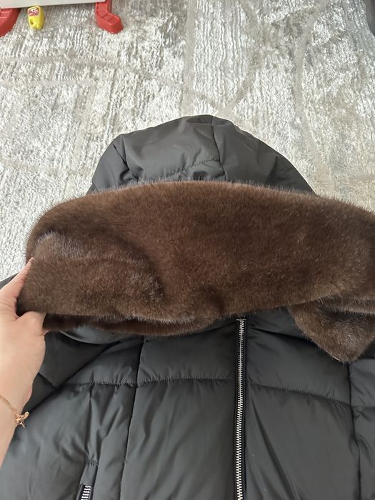 Продам женскую куртку