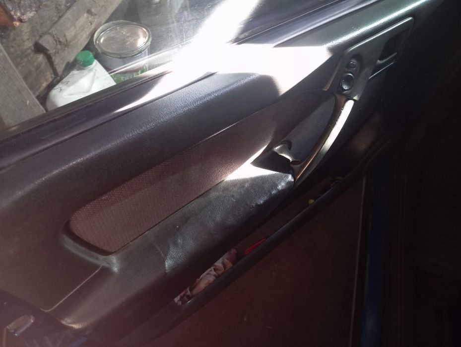 Продам Опель вектра а 1.8  обмен