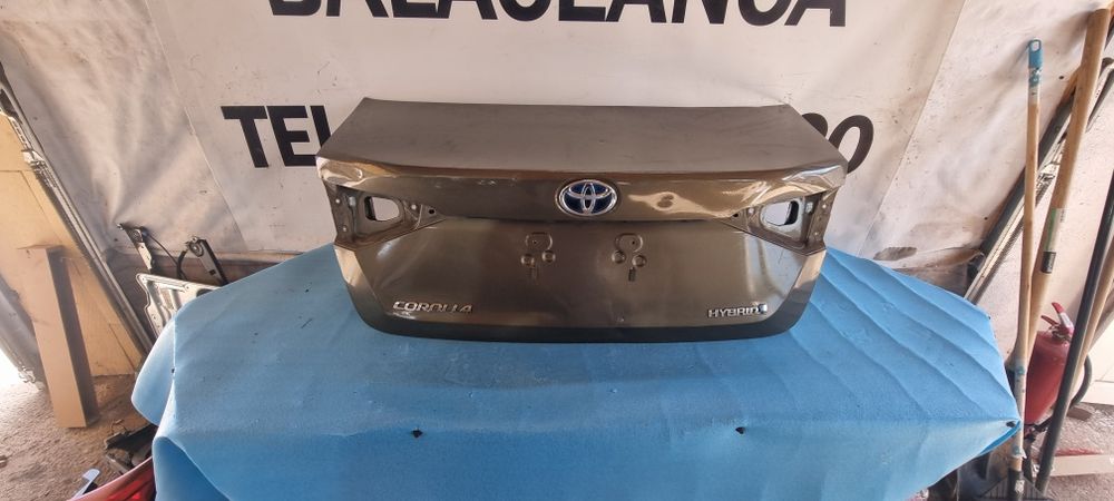 Capota porbagaj Toyota corolla
