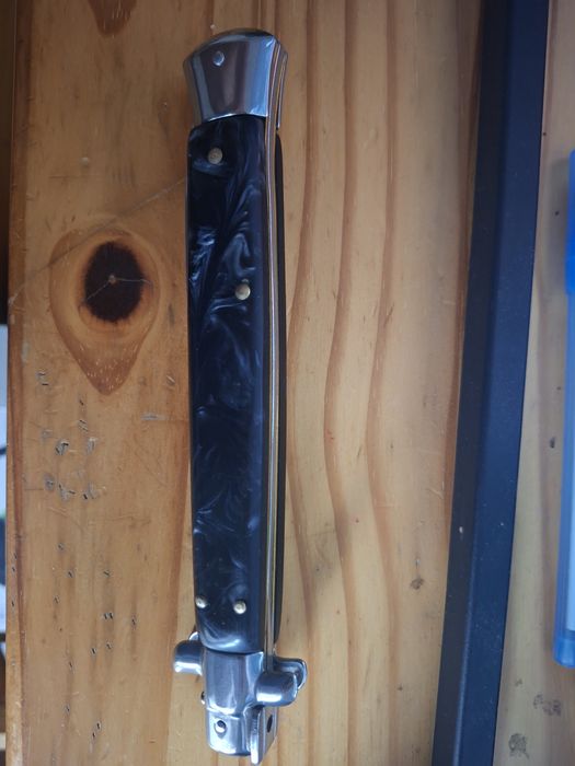 Briceag stileto 31cm  nefolosit