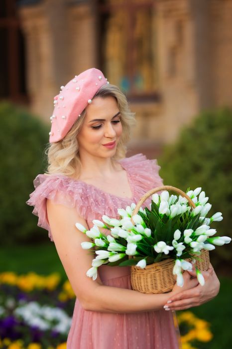 Тюльпаны, подснежники