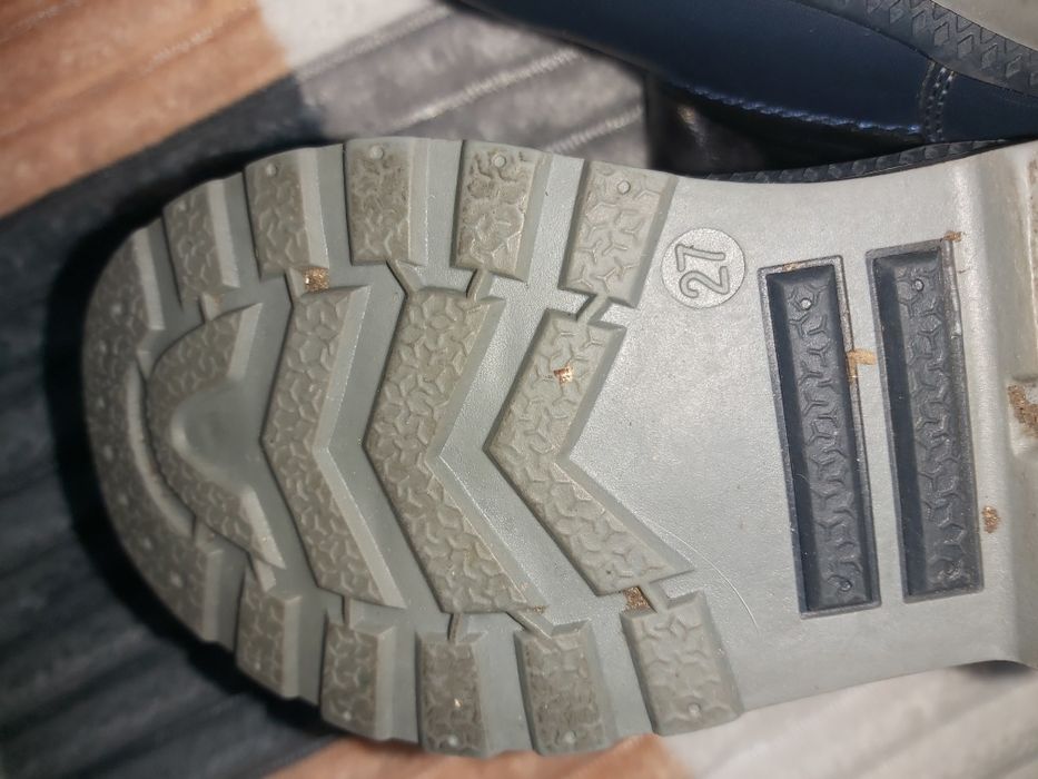 Детская обувь, зимние сапоги.