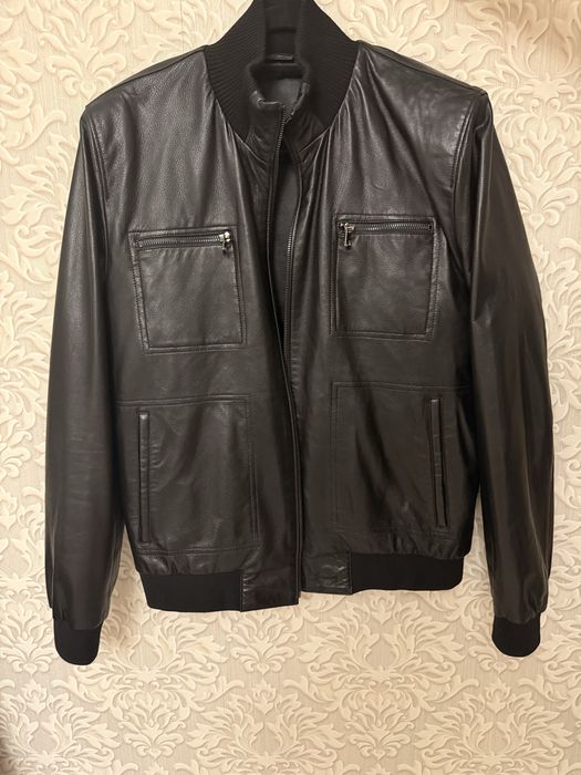 Кожаный бомбер Botello