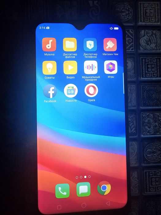 Oppo A5s 3/32 — практичный смартфон