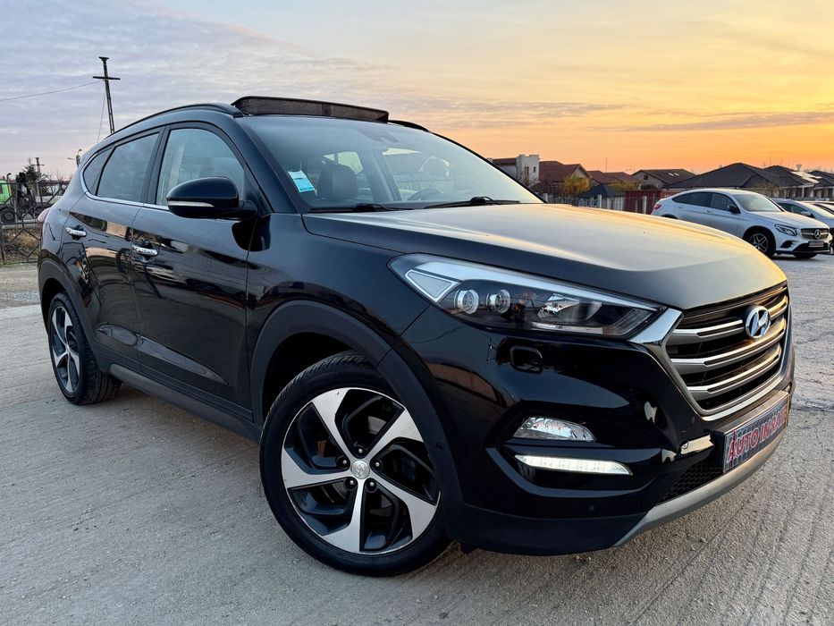 Hyundai Tucson 1.7CRDI(141cp)*2016/09*Panoramic*Ventilatie*Camera*Keyless*Xenon*