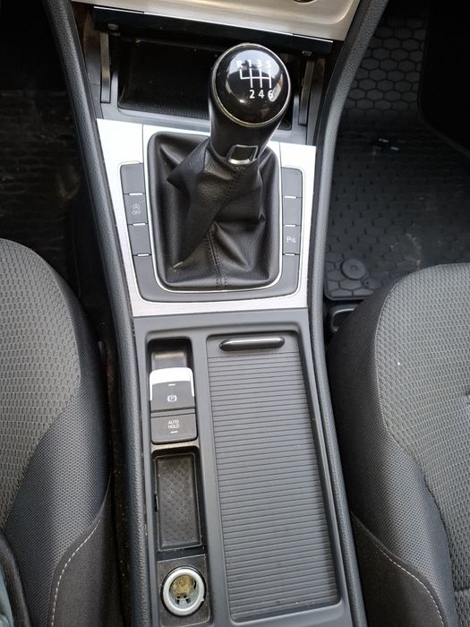 VOLKSWAGEN Golf 2015 — imagine 5