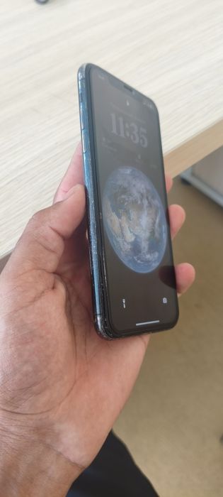 iPhone 11 pro max 256 talik