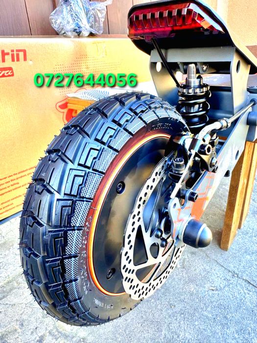 Kukirin G2 ULTRA Trotineta electrica 2 motoare 1600 w noua sigilata