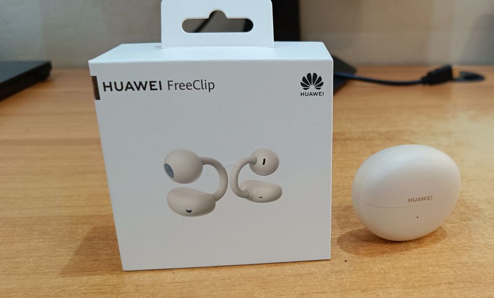 Безжични слушалки Huawei FreeClip (Sandy Beige) – Пълен комплект с кутия