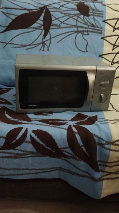 Микроволновка Daewoo