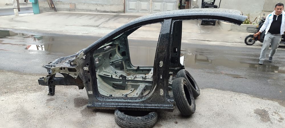 Monza detallar equinox detallar tracker onix detallar ham bor